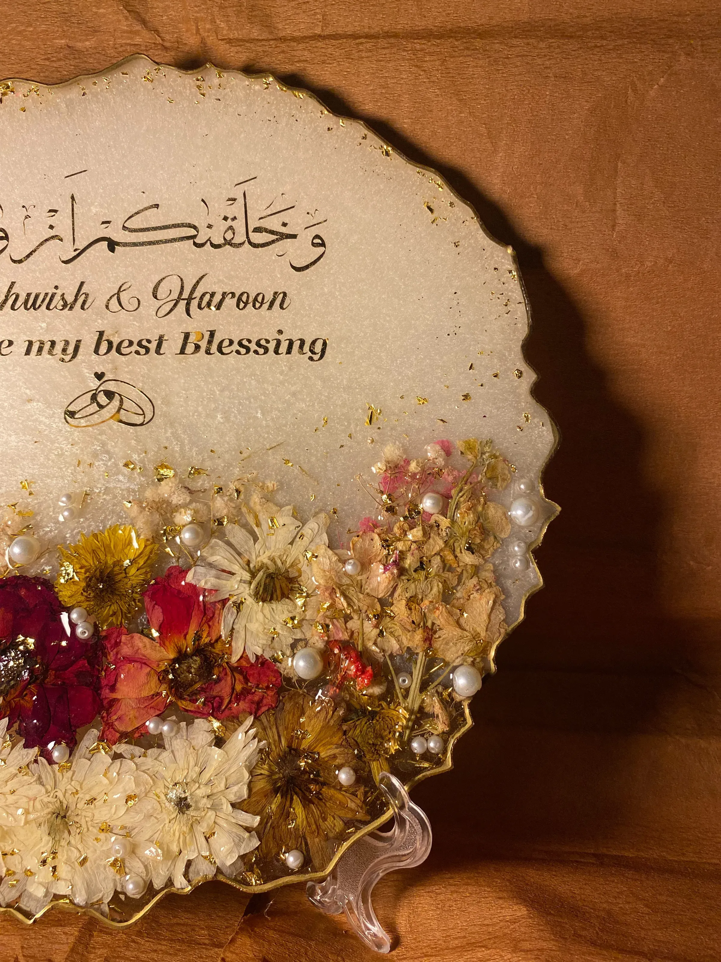 How to preserve flowers in resin, flower preservation frame , wedding bouquet preservation, preserve flowers forever, flower preservation plaque , how to preserve flowers , glower preservation plaque
